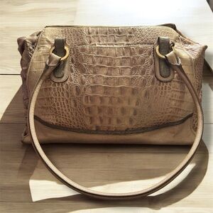 Brahmin Vintage Tan Cream Crocodile Embossed Women's Shoulder Bag Purse